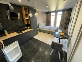 Silver Apartment-2 bedrooms ( Апартаменти Срібний Дім Бізнес)